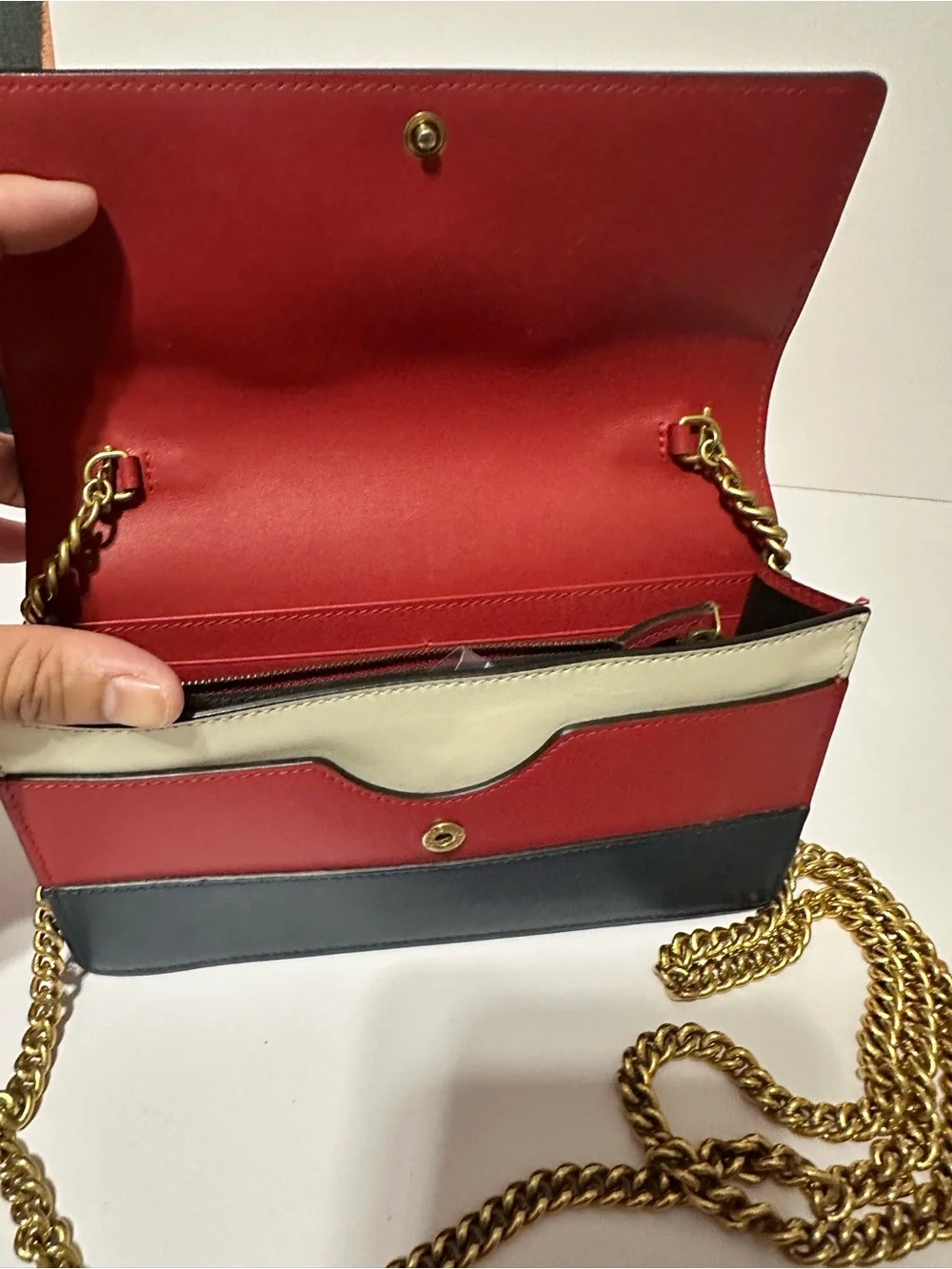 Gucci elegant shoulder